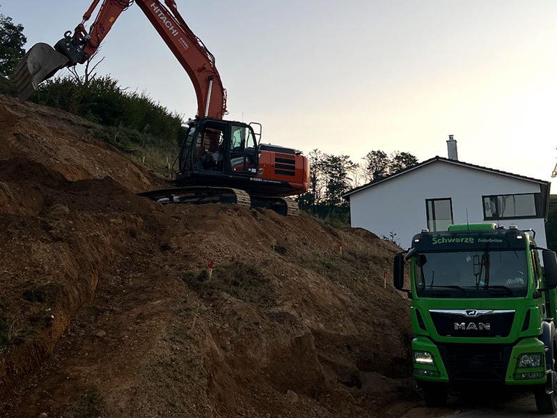 erd-und-wegebau--schwarze-erdarbeiten--fischerbach-kinzigtal