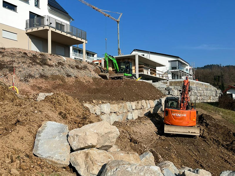 landschaftsbau-aussenmauern-gartenmauern-schwarze-erdarbeiten-fischerbach-kinzigtal-ortenau